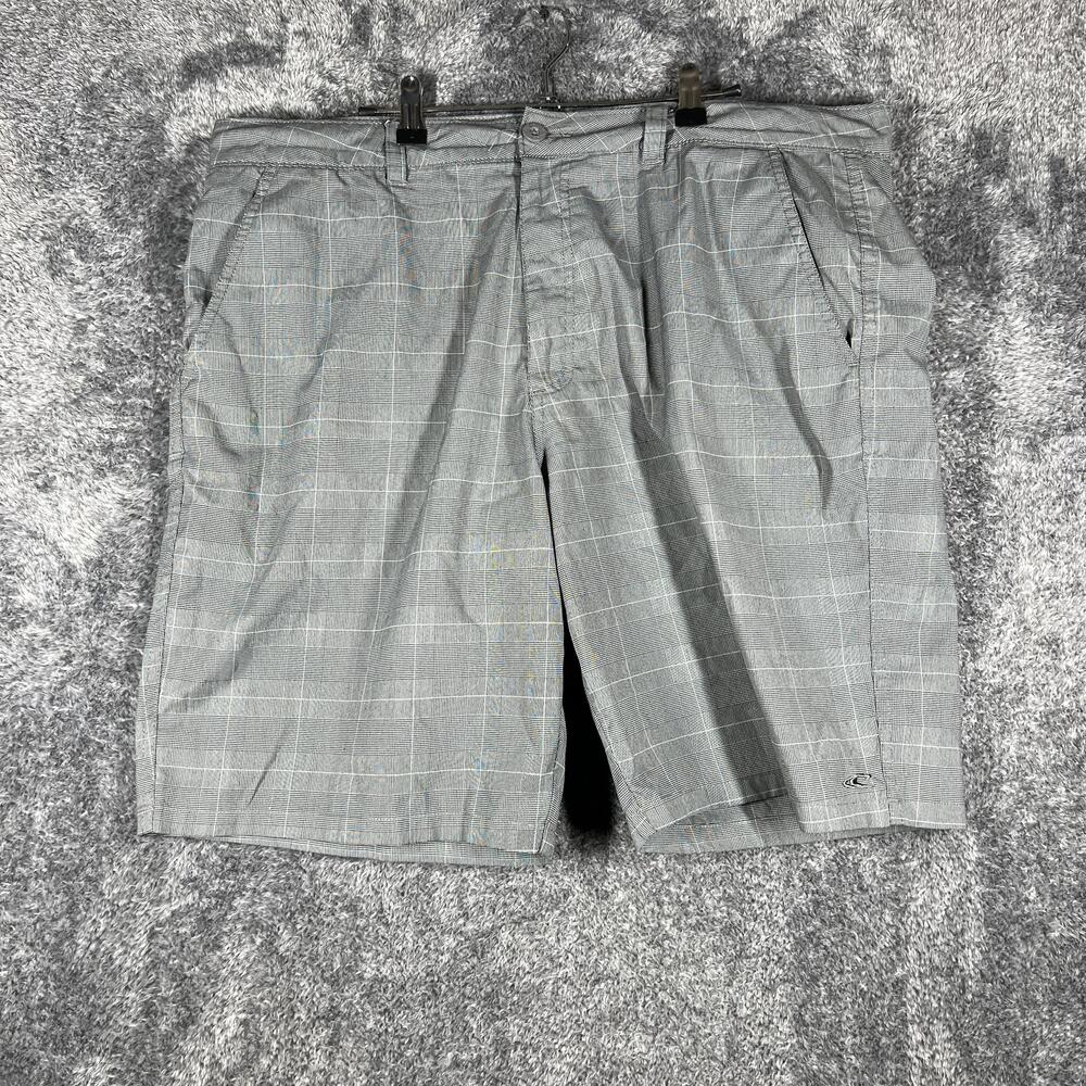O'Neill Shorts Mens 40 Gray Bermuda Microfiber Plaid Pockets Belted 9 Inseam